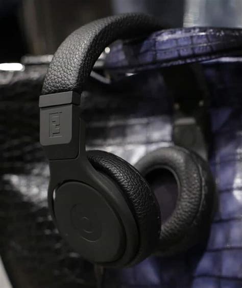 beats fendi review|Fendi x beats by Dre Pro Unboxing and Review .